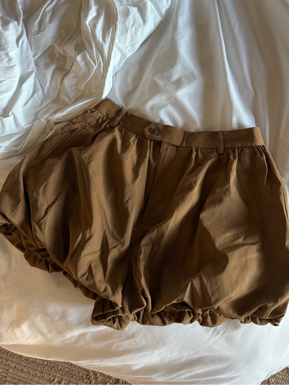 House of Harlow 1960 Brown Gathered Hem Shorts